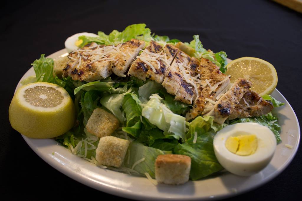 Blaze-N-Grill | restaurant | 6400 N Milwaukee Ave, Chicago, IL 60631, USA | 7738532622 OR +1 773-853-2622