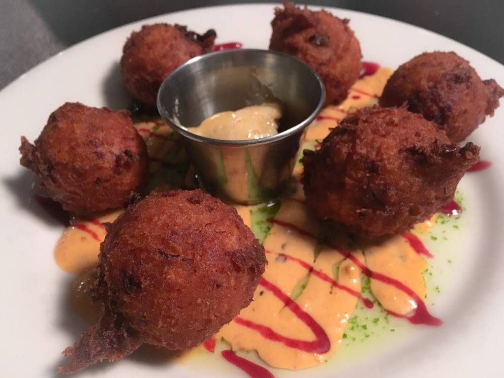 Diamondback Grill | restaurant | 751 Avalon Rd N, Winston-Salem, NC 27104, USA | 3367220006 OR +1 336-722-0006