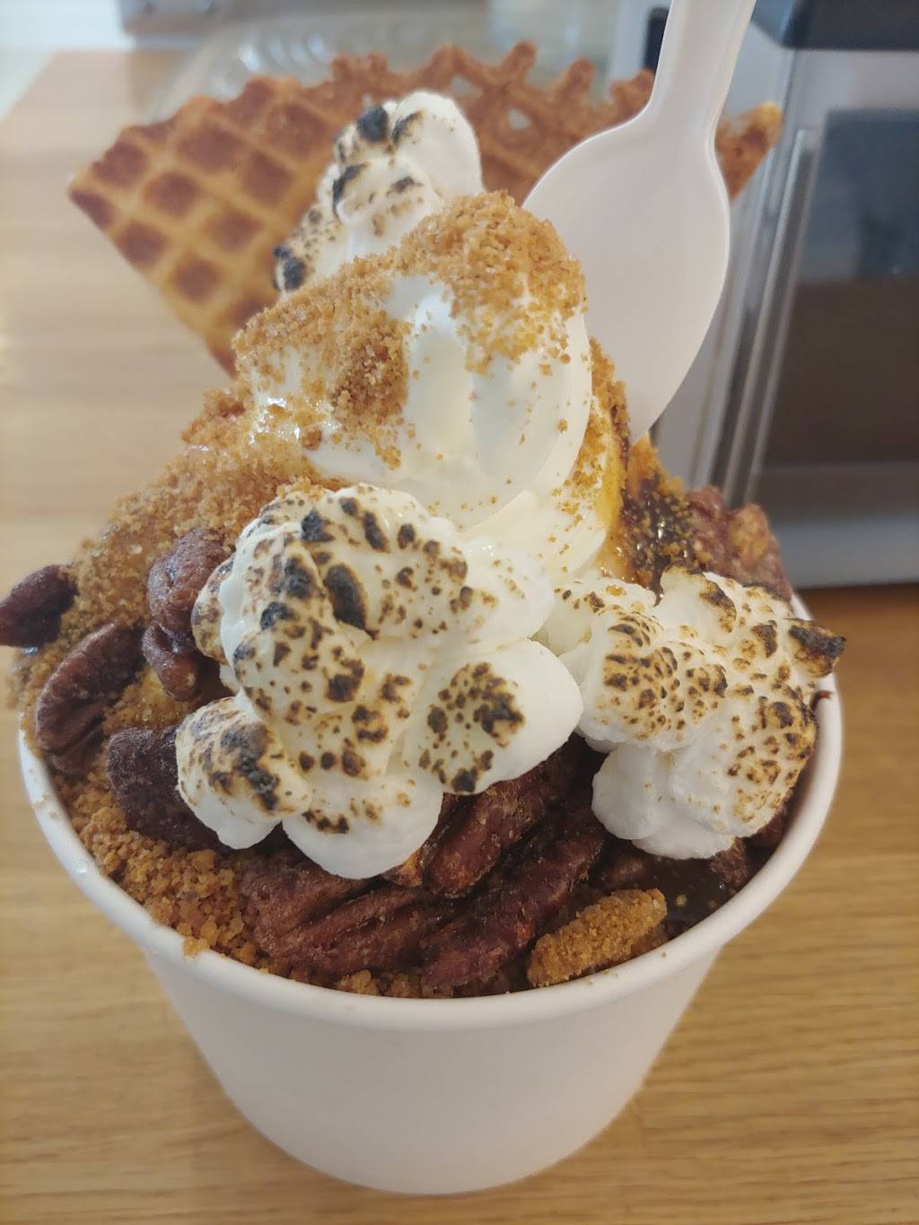 Le berlingot | restaurant | 218 Boulevard Sainte-Rose, Laval, QC H7L 1L6, Canada | 4509371180 OR +1 450-937-1180