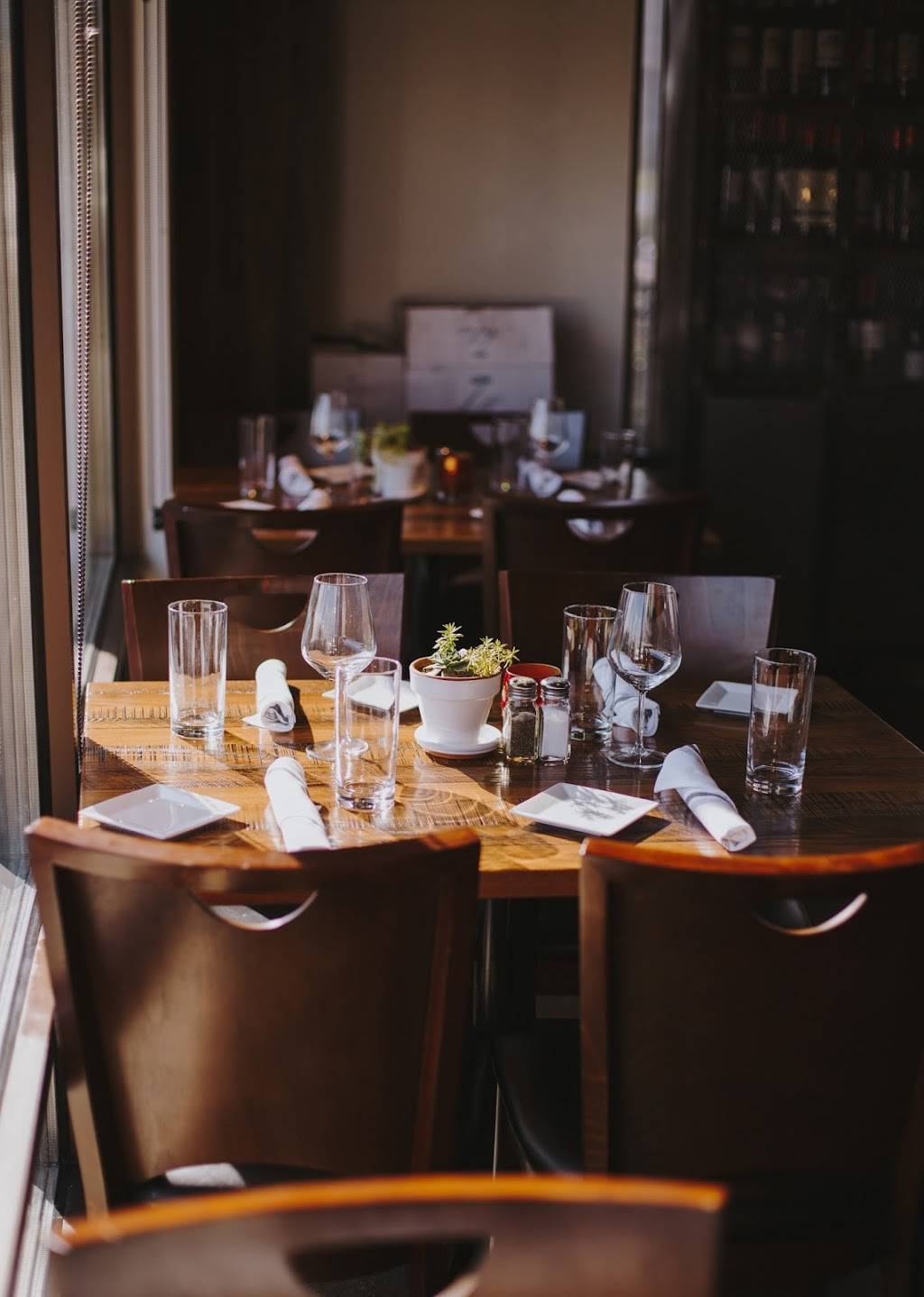 Convivio Italian Artisan Cuisine | restaurant | 11529 Spring Mill Rd #300, Carmel, IN 46032, USA | 3175644670 OR +1 317-564-4670