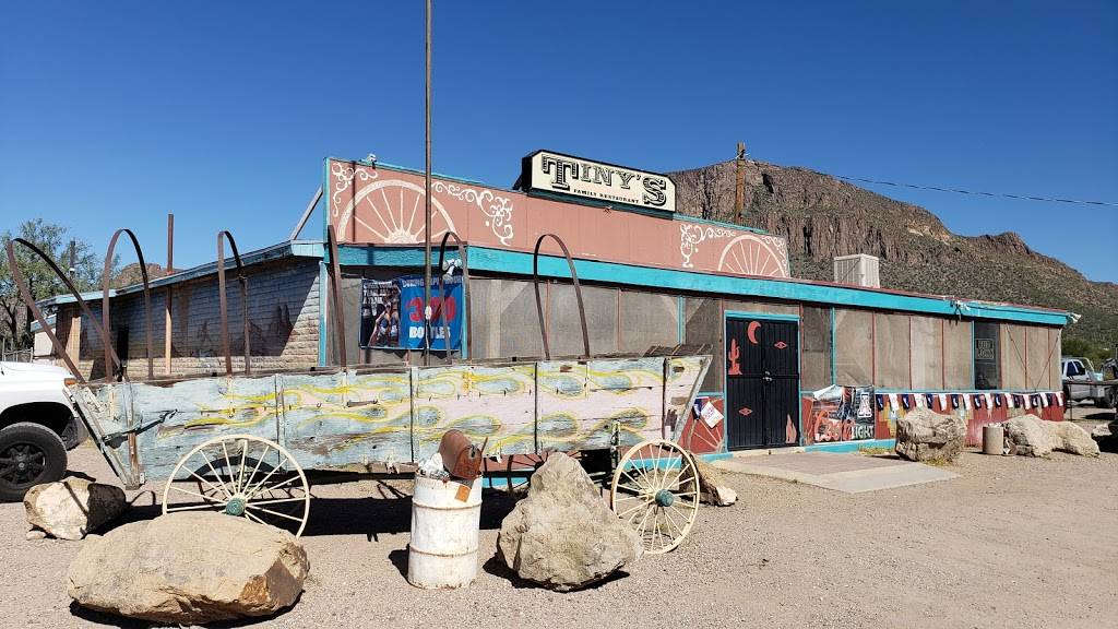 Tinys Family Restaurant | restaurant | 4900 W Ajo Hwy, Tucson, AZ 85757, USA | 5205787700 OR +1 520-578-7700