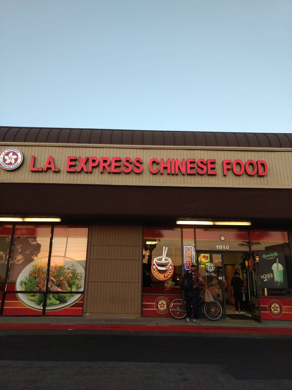 L A Express | restaurant | 1610 Lemon St, Anaheim, CA 92801, USA | 7144410888 OR +1 714-441-0888