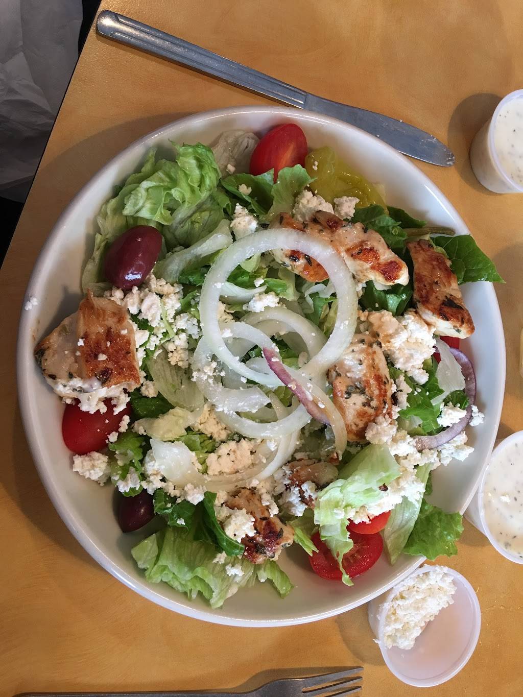 Victorias Family Restaurant | restaurant | 370 N Courtenay Pkwy, Merritt Island, FL 32953, USA | 3214591656 OR +1 321-459-1656