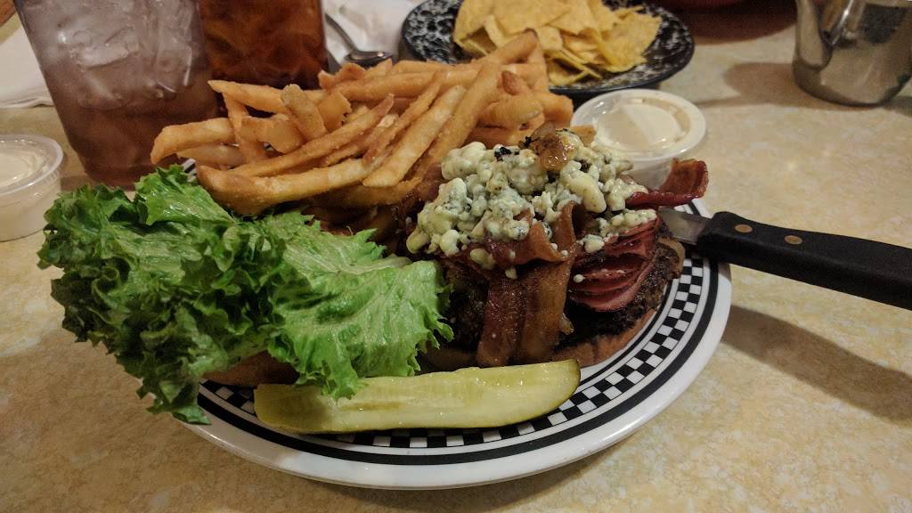 Country Folks Deli | restaurant | 1329 Commerce Ave, Longview, WA 98632, USA | 3604424150 OR +1 360-442-4150