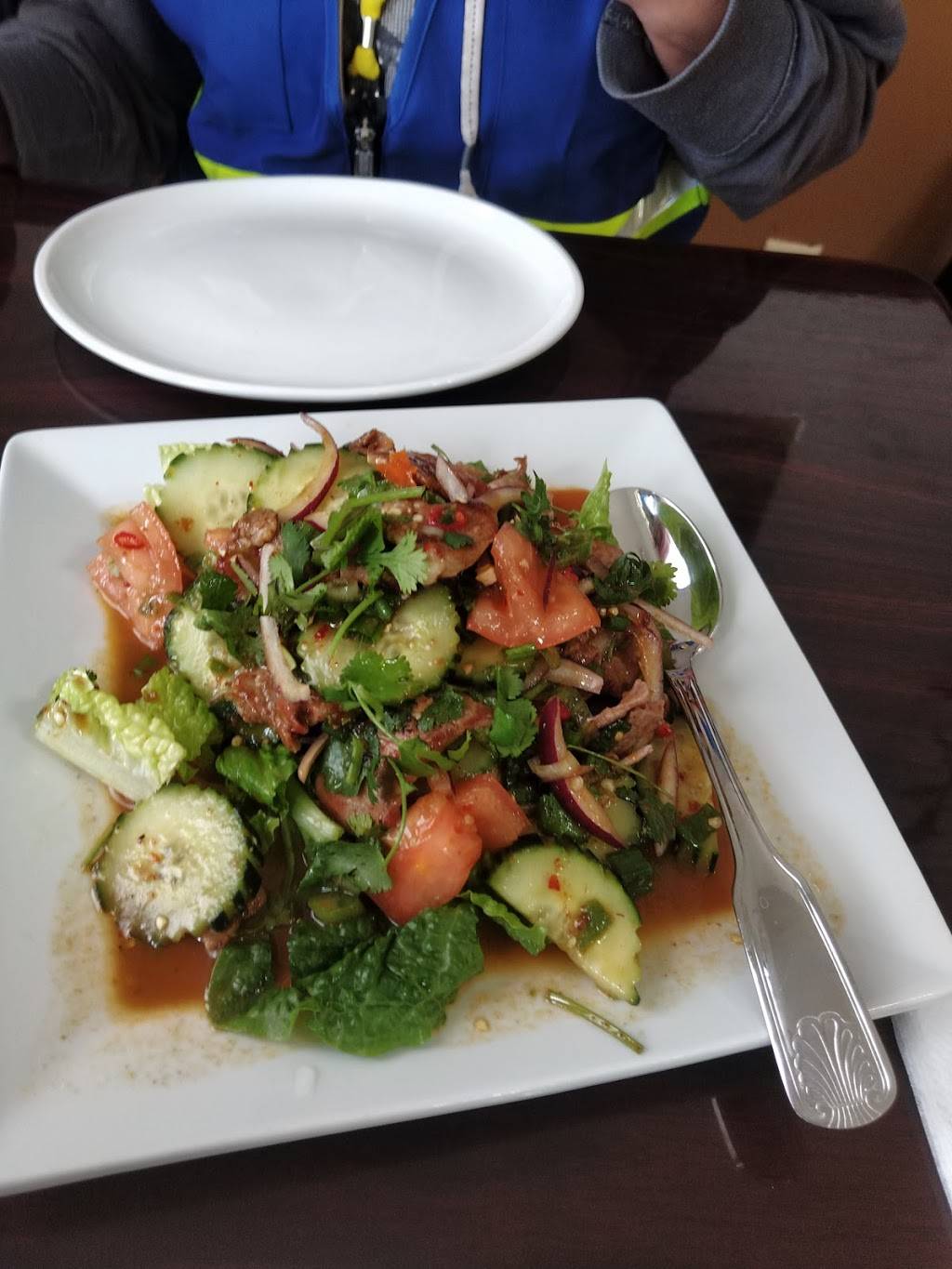 Jackpot Thai | restaurant | 2160 S Waterman Ave # C, San Bernardino, CA 92408, USA | 9098241324 OR +1 909-824-1324