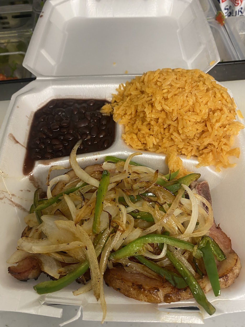 Taqueria La Casa De Miguel | restaurant | 1511 John L Patterson St, Springfield, TN 37172, USA | 6153898247 OR +1 615-389-8247