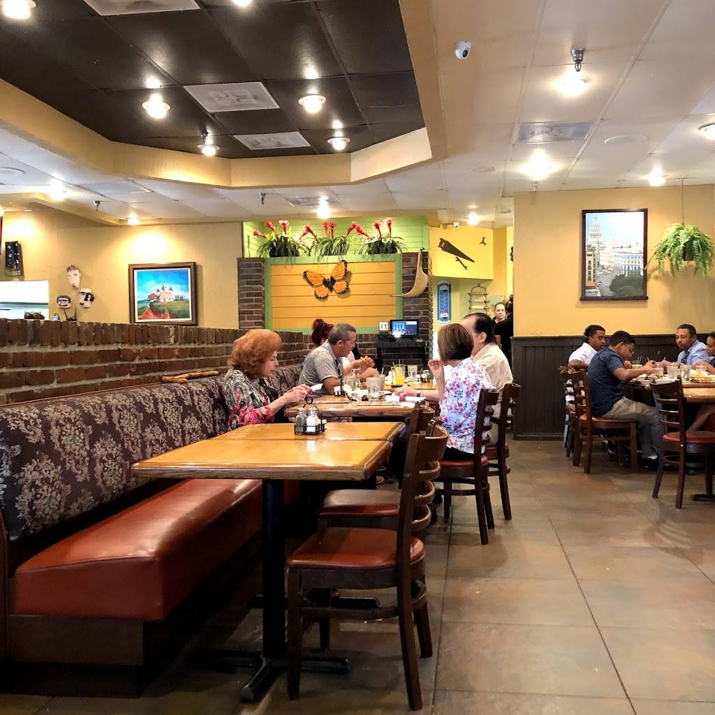 Casavana Cuban Cuisine | restaurant | 16435 NW 67th Ave, Miami Lakes, FL 33014, USA | 3058283895 OR +1 305-828-3895