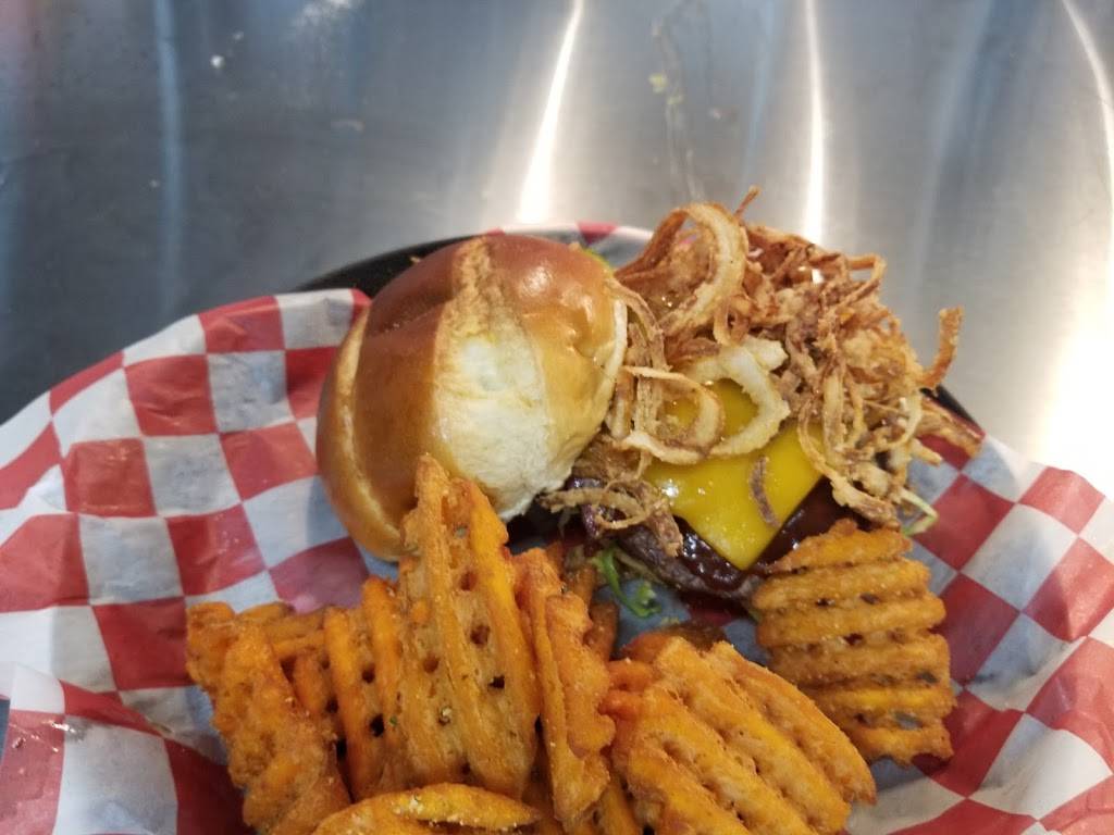 Rookies Sports Bar & Grill (Roselle) | restaurant | 1360 Lake St, Roselle, IL 60172, USA | 8472781666 OR +1 847-278-1666