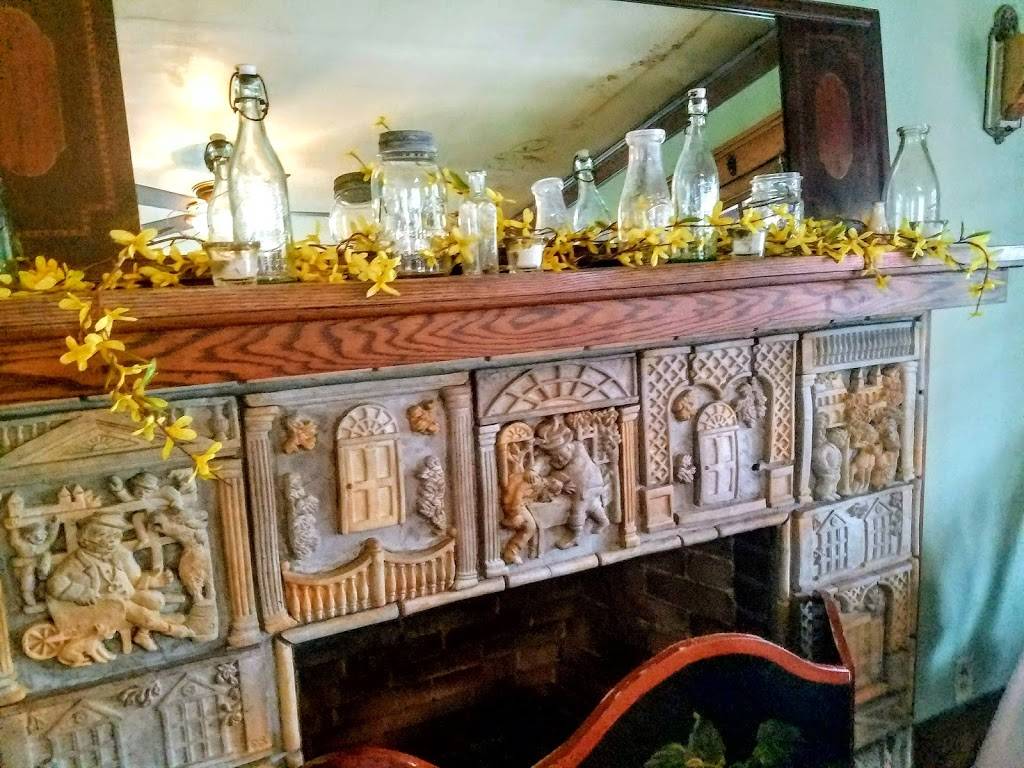 Little Corner Cafe | restaurant | 136 S 1st St, Bangor, PA 18013, USA | 6104529170 OR +1 610-452-9170