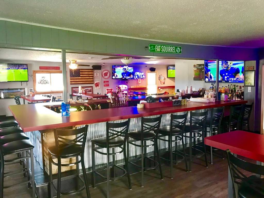 Spankys Sports Bar & Grill | restaurant | 485 S Jefferson St, Waterford, WI 53185, USA | 2623327223 OR +1 262-332-7223