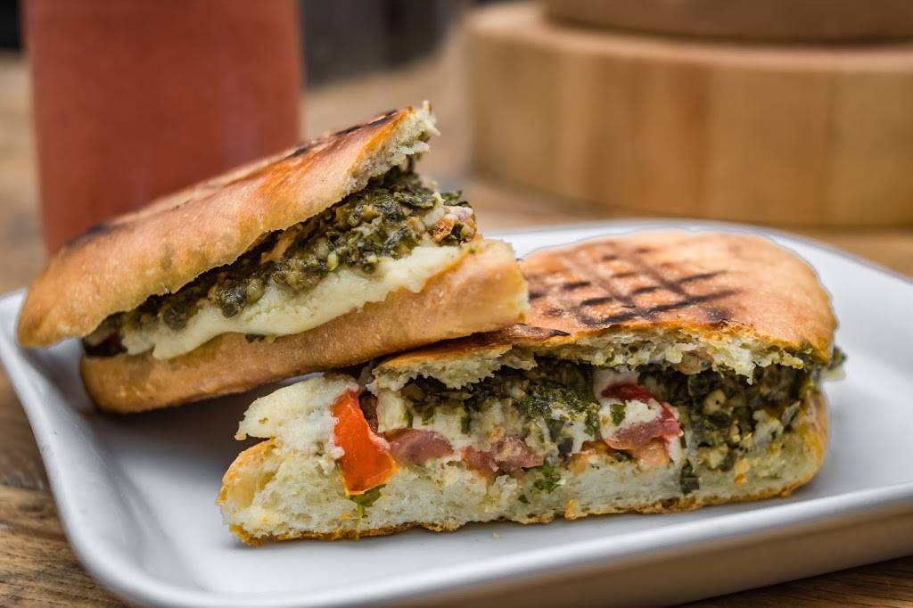 la Fauxmagerie Ma Petite Cuisine (My Tiny Cupboard) | restaurant | 28 Chemin de la Vallée de Wakefield, Wakefield, QC J0X 3G0, Canada | 8197200102 OR +1 819-720-0102