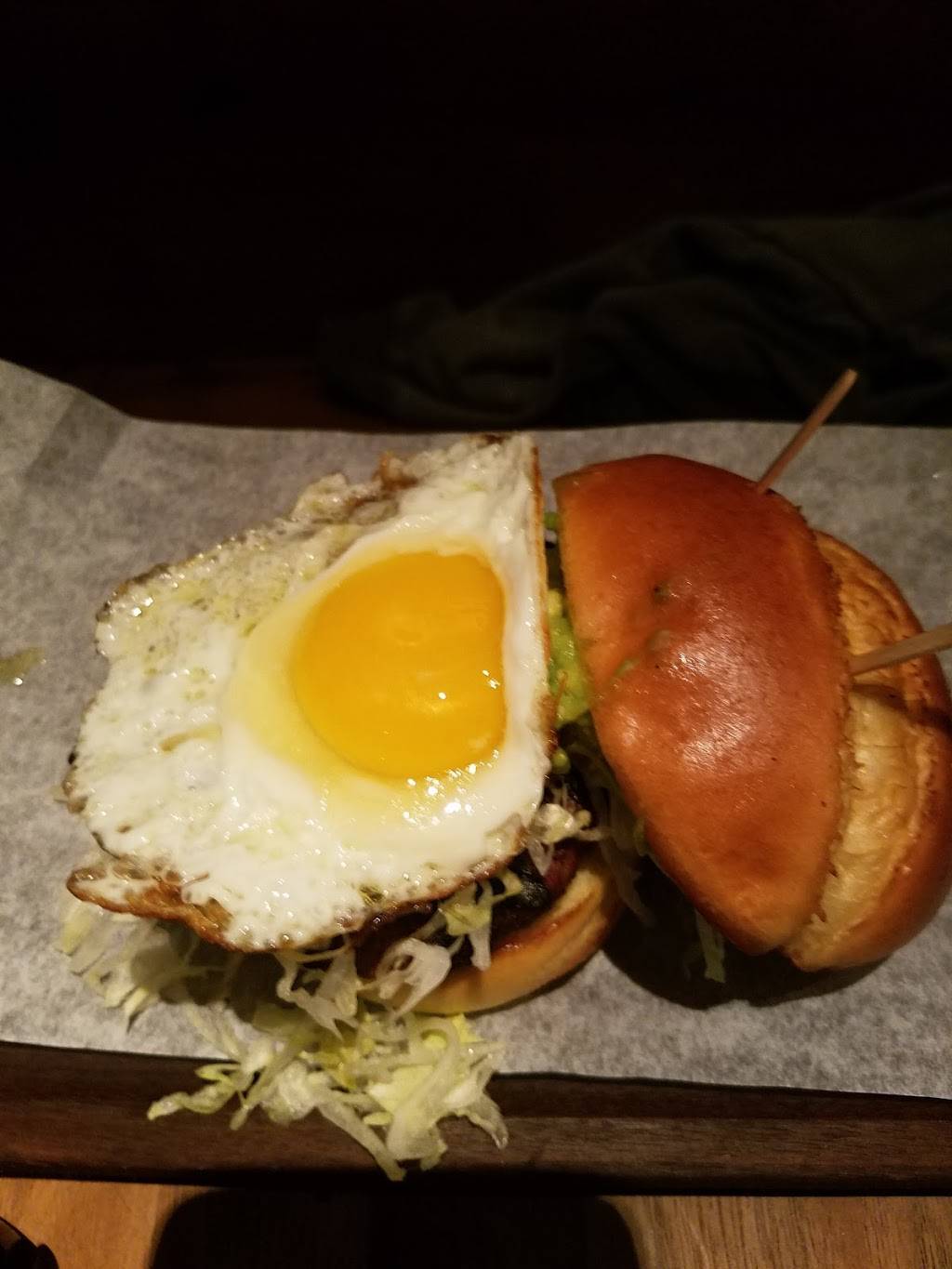 Laurel Tavern Hermosa Beach | restaurant | 1220 Hermosa Ave, Hermosa Beach, CA 90254, USA | 4242759694 OR +1 424-275-9694