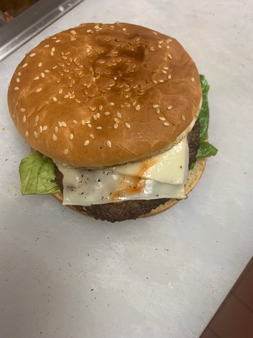 Crown fried chicken | restaurant | 255 S 60th St, Philadelphia, PA 19139, USA | 2679693946 OR +1 267-969-3946