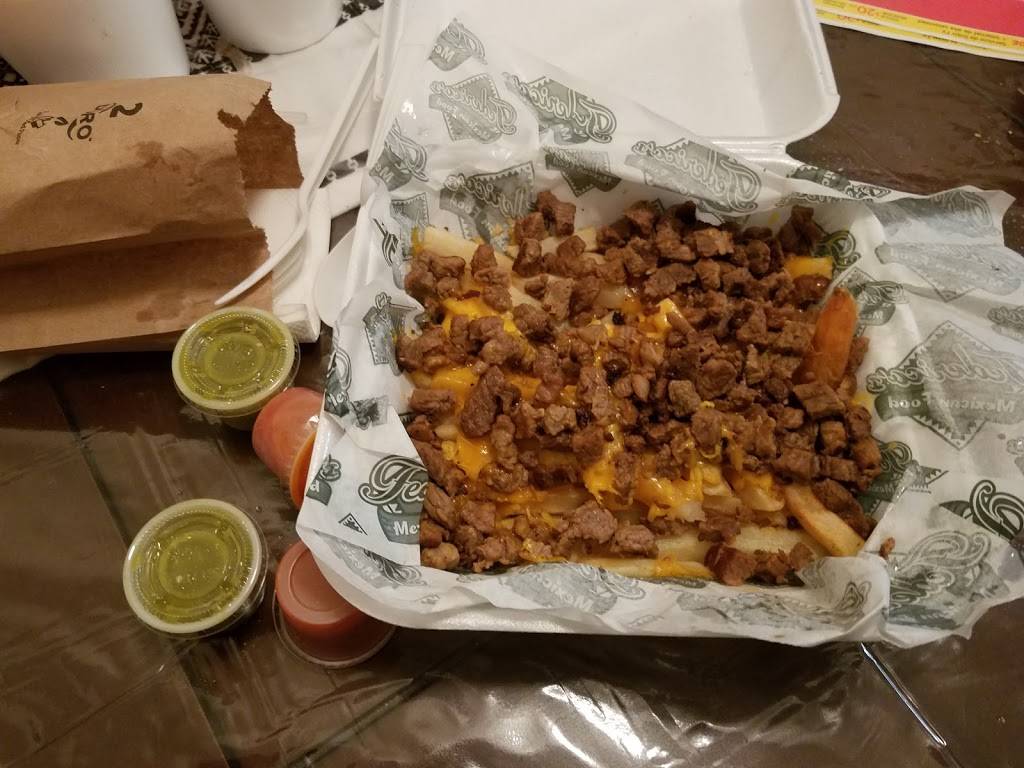 Federicos Mexican Food | restaurant | 6645 W Thomas Rd, Phoenix, AZ 85033, USA | 6232472719 OR +1 623-247-2719