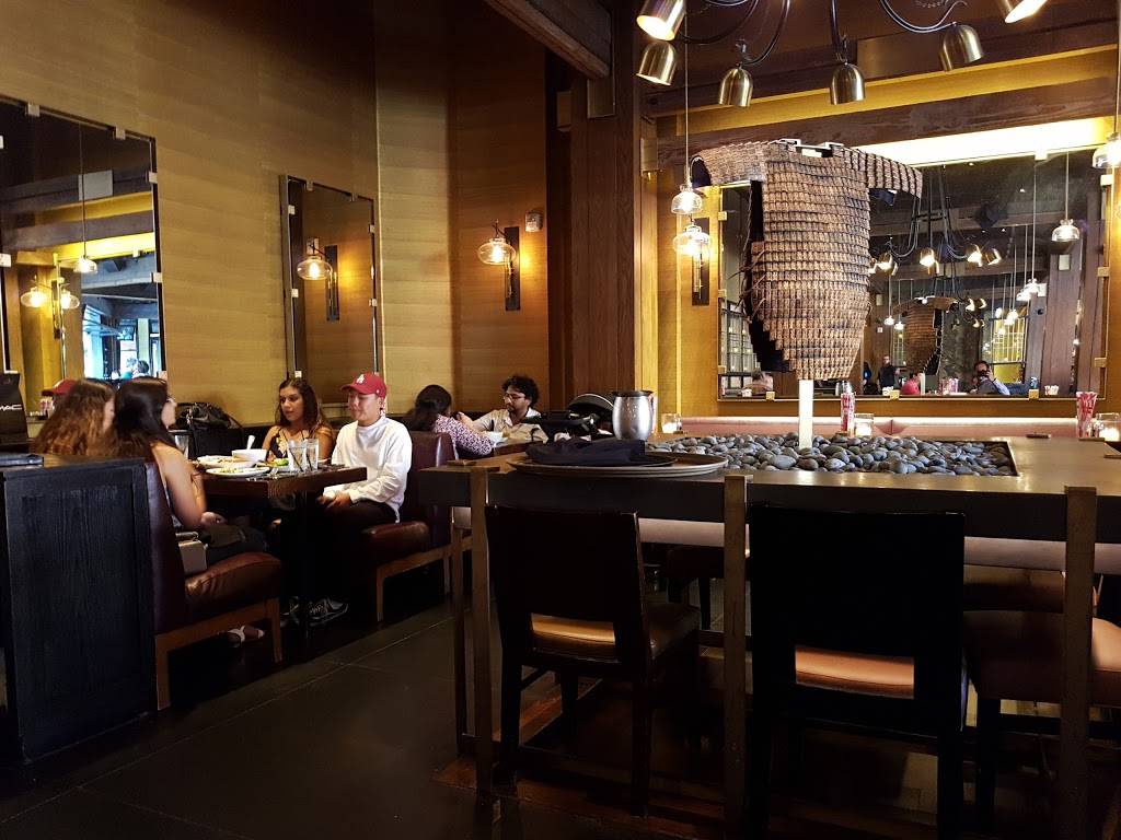 P.F. Changs | restaurant | 514 Spectrum Center Dr, Irvine, CA 92618, USA | 9494531211 OR +1 949-453-1211