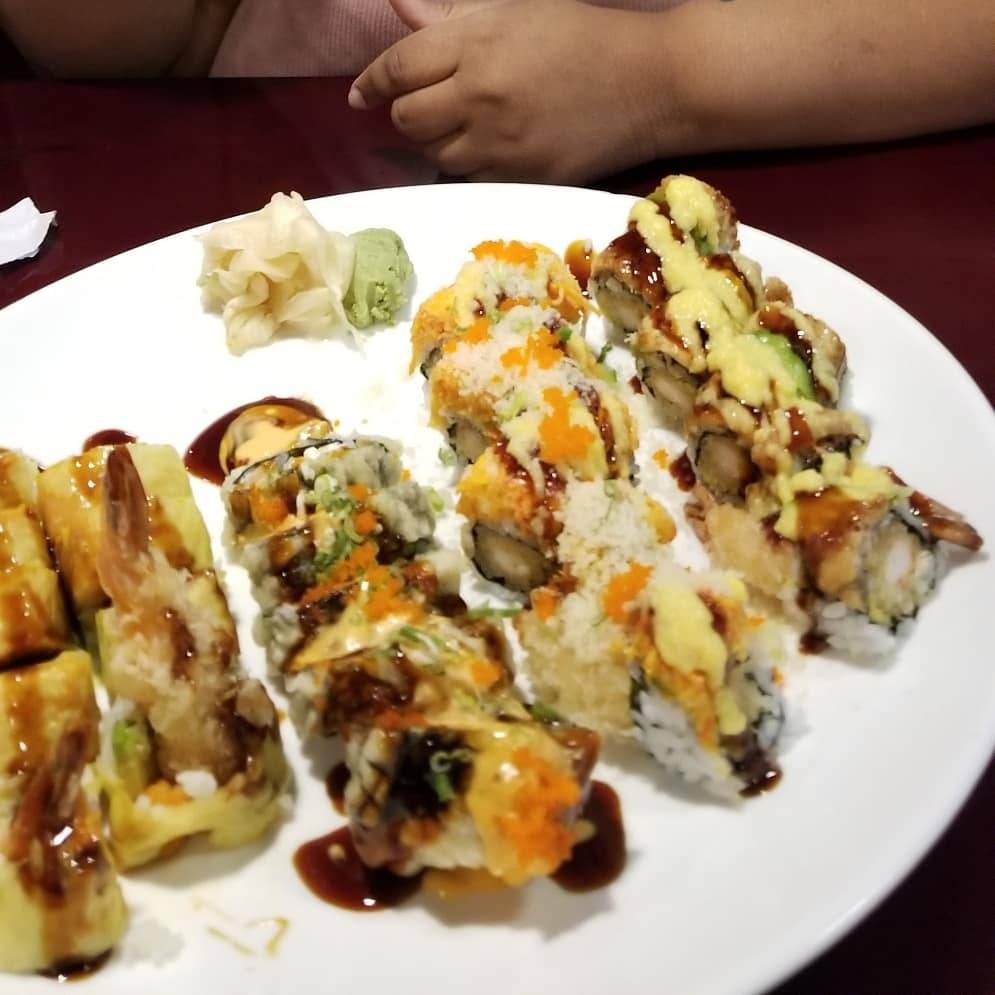 Chens | restaurant | 310 N Hanover St, Carlisle, PA 17013, USA | 7172581238 OR +1 717-258-1238