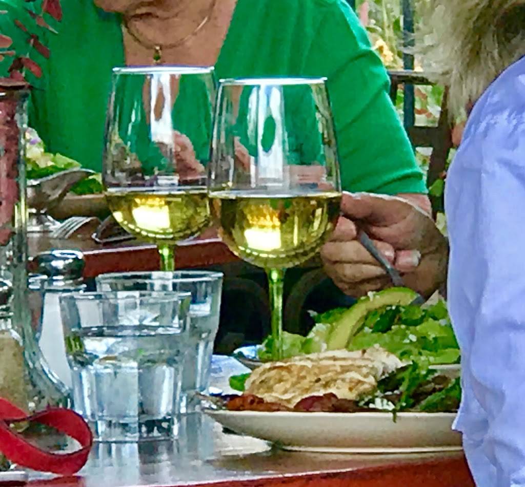 Carols Restaurant | restaurant | 33440 La Serena Way, Temecula, CA 92591, USA | 9516769463 OR +1 951-676-9463