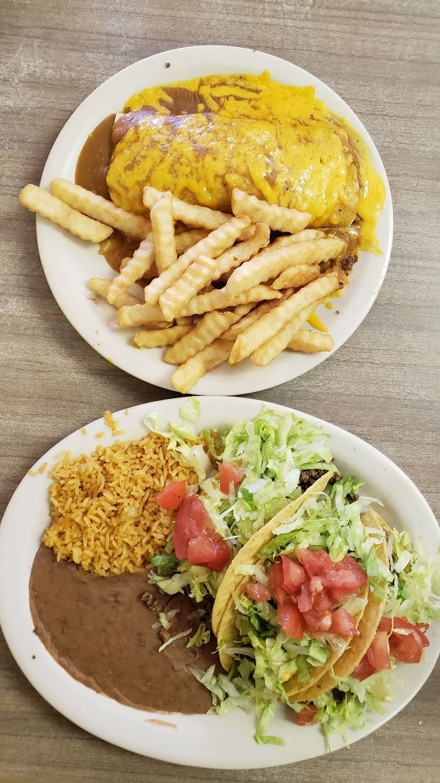 El Patio Restaurant | restaurant | 548 W Main St, Port Lavaca, TX 77979, USA | 3615526316 OR +1 361-552-6316