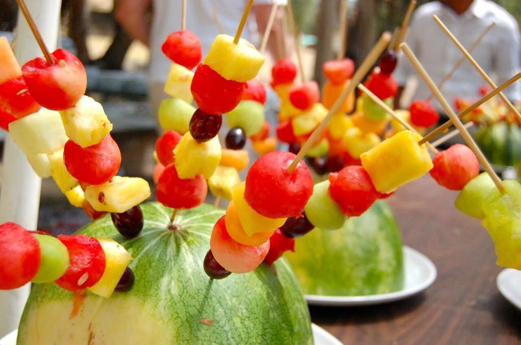 Giggles N’ Hugs | restaurant | 3222 Galleria Way, Glendale, CA 91210, USA | 8189564847 OR +1 818-956-4847