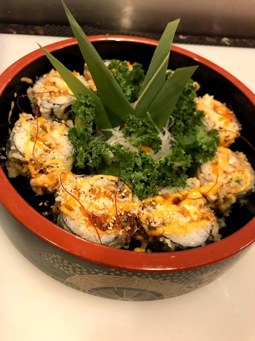 Genki Sushi | restaurant | 1584 Huron Church Rd, Windsor, ON N9C 2L1, Canada | 2262218697 OR +1 226-221-8697