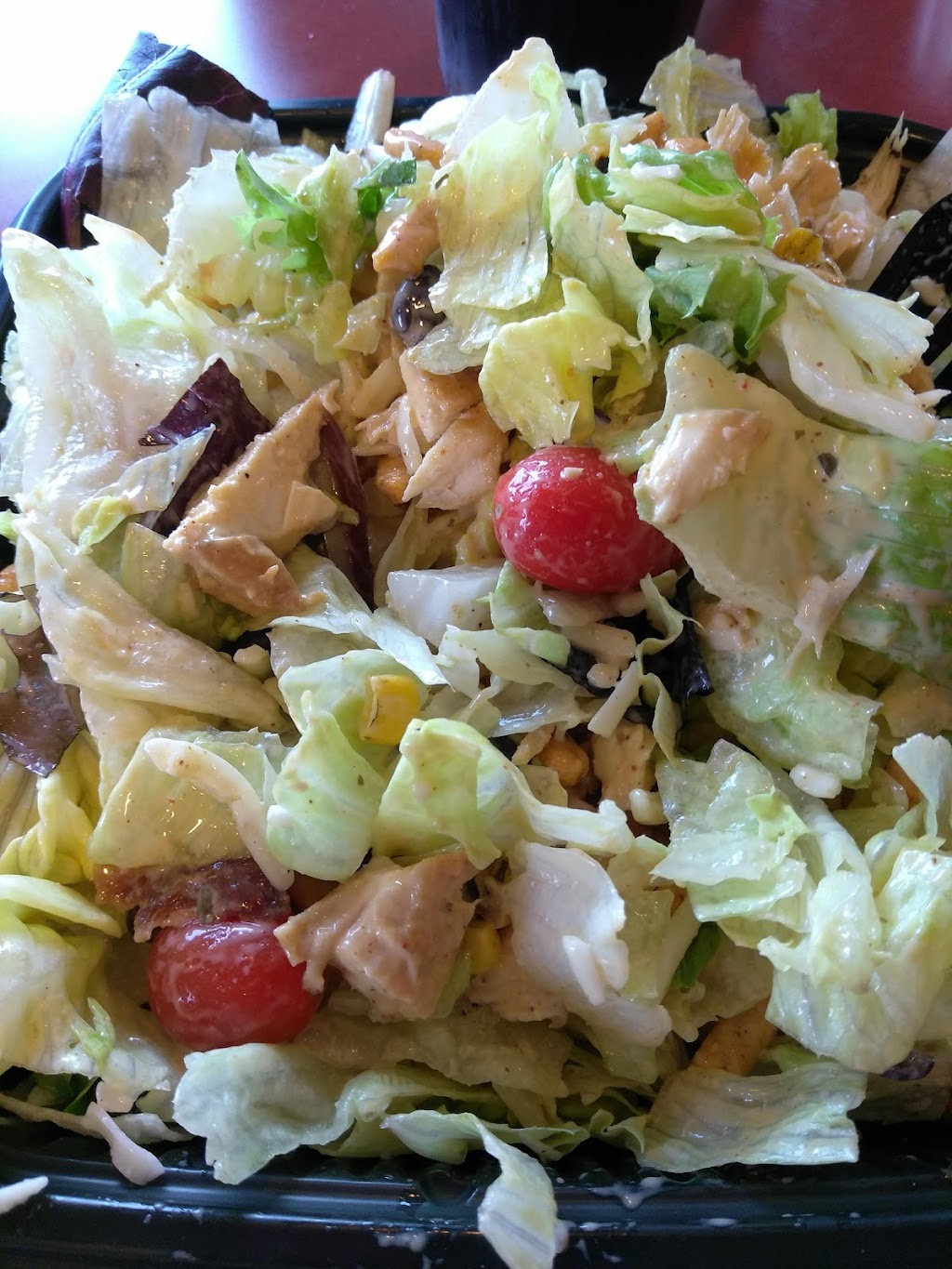 Jack in the Box | restaurant | 2100 S 4th St, El Centro, CA 92243, USA | 7603532790 OR +1 760-353-2790