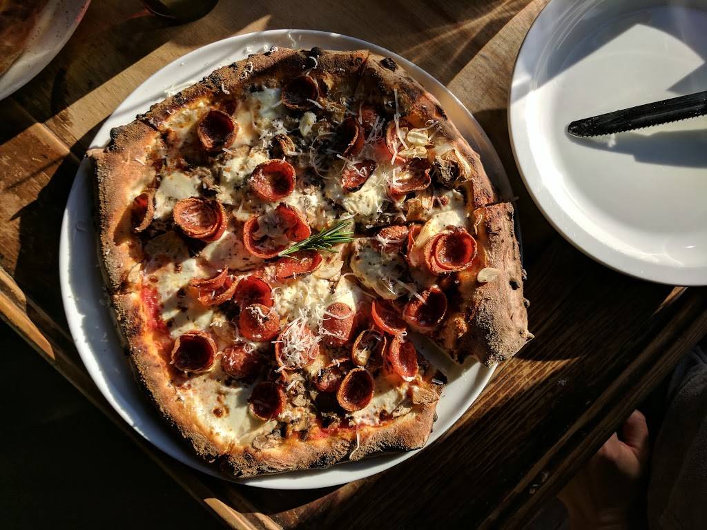 Cafe Reyes | restaurant | 11101 CA-1, Point Reyes Station, CA 94956, USA | 4156639493 OR +1 415-663-9493