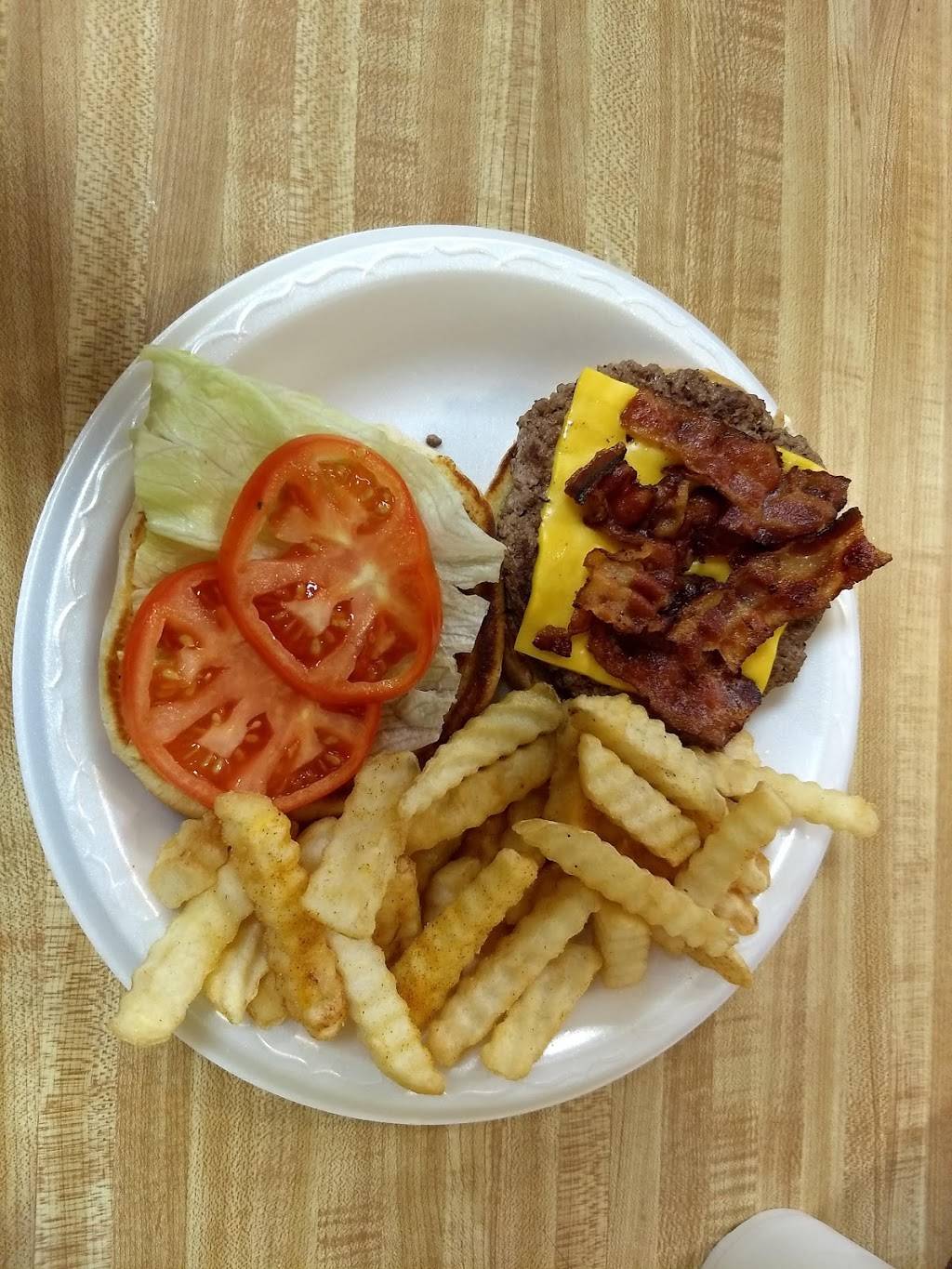 El Paso Chili Company | restaurant | 539 East Blvd N, Montgomery, AL 36109, USA | 3342440118 OR +1 334-244-0118