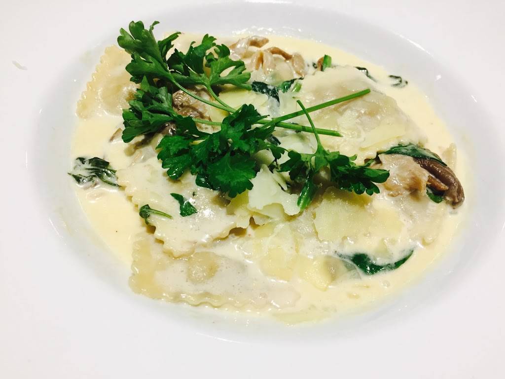 Eclipse | restaurant | 555 Boulevard McMillan, Dorval, QC H9P 1B7, Canada | 5146312411 OR +1 514-631-2411