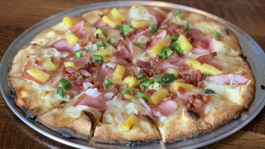 Wildwood Pizza | restaurant | 9659 Antioch Rd #105, Baton Rouge, LA 70817, USA | 2252563888 OR +1 225-256-3888