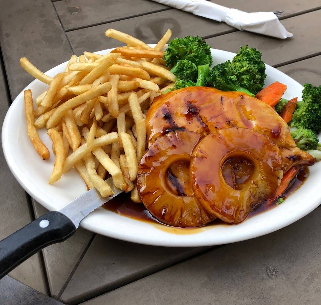 Nugget Bar & Grill | restaurant | 5687 Calle Real, Goleta, CA 93117, USA | 8059645200 OR +1 805-964-5200