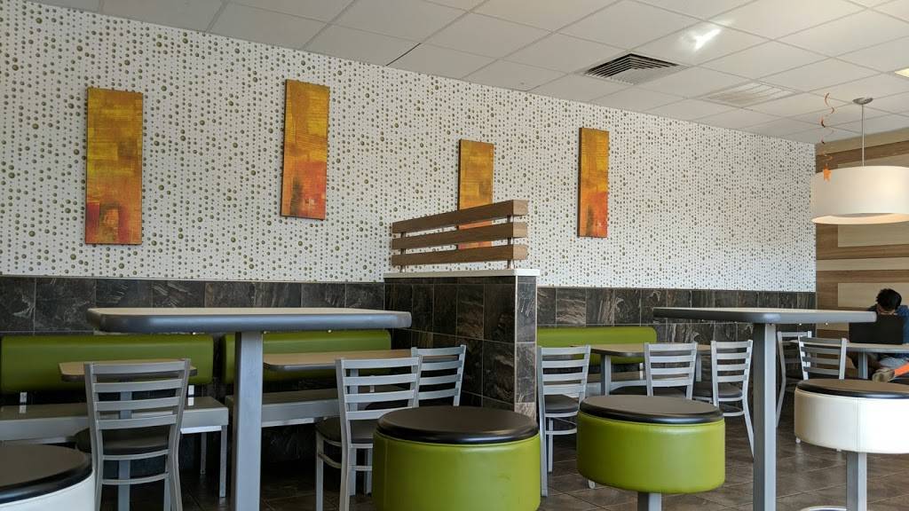 McDonalds | cafe | 2876 Shore Dr, Virginia Beach, VA 23451, USA | 7574814578 OR +1 757-481-4578
