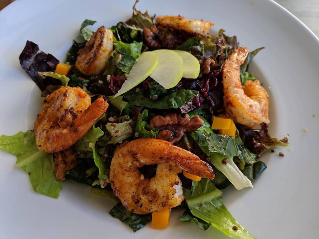 The Wave Kitchen & Bar | restaurant | 3244 Ocean Dr, Vero Beach, FL 32963, USA | 7724100100 OR +1 772-410-0100