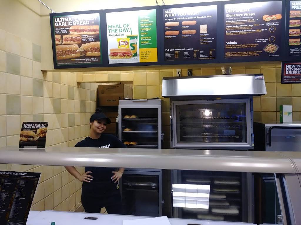 Subway | restaurant | 3395 E Tropicana Ave, Las Vegas, NV 89121, USA | 7024510125 OR +1 702-451-0125
