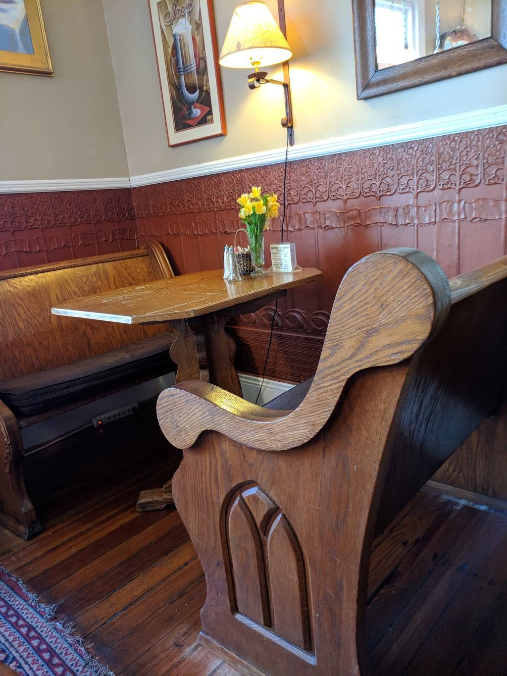 Corner Coffee Café | cafe | 9440 Main Ave, Cincinnati, OH 45242, USA | 5137941800 OR +1 513-794-1800