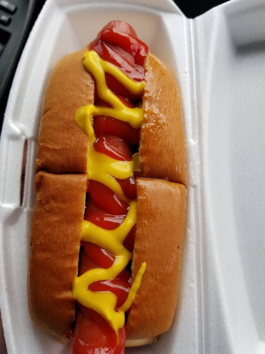 Freddys Frozen Custard & Steakburgers | restaurant | 301 N Bluff Rd, Collinsville, IL 62234, USA | 6187727184 OR +1 618-772-7184