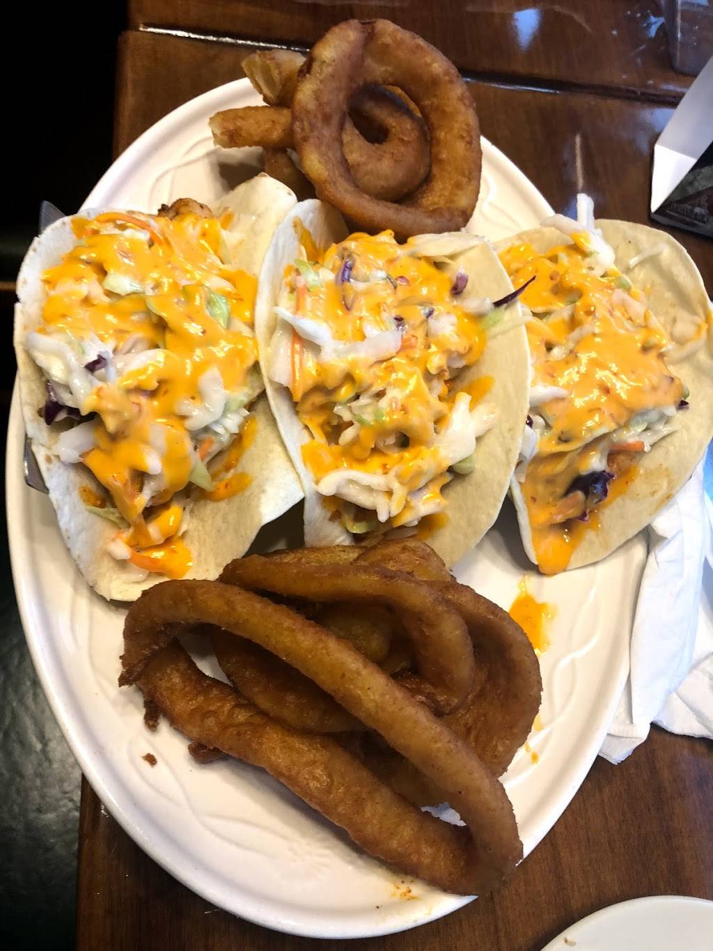 Mossbacks | restaurant | 432 Co Rd 215, Put-In-Bay, OH 43456, USA | 4192858888 OR +1 419-285-8888