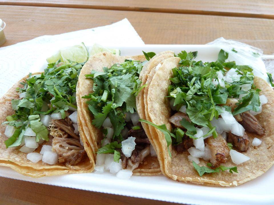 La Chapina Market | restaurant | 3110 Dickerson Pike, Nashville, TN 37207, USA | 6158353657 OR +1 615-835-3657