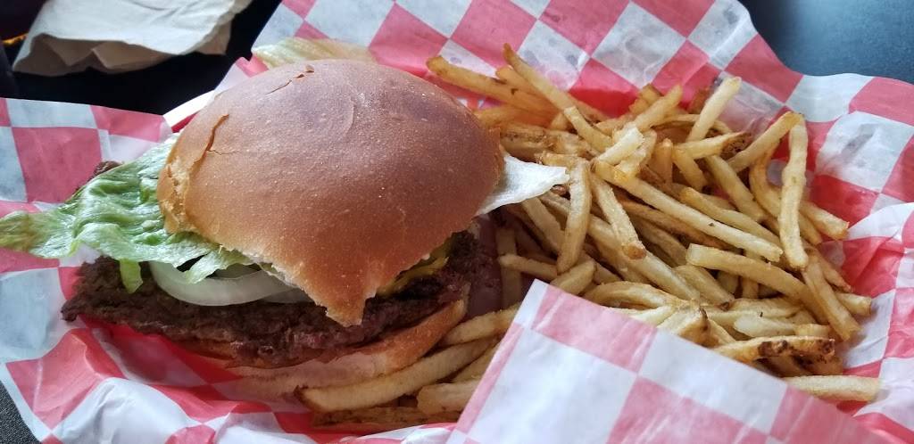 Ritzys | restaurant | 4615 N High St, Columbus, OH 43214, USA | 6147548960 OR +1 614-754-8960