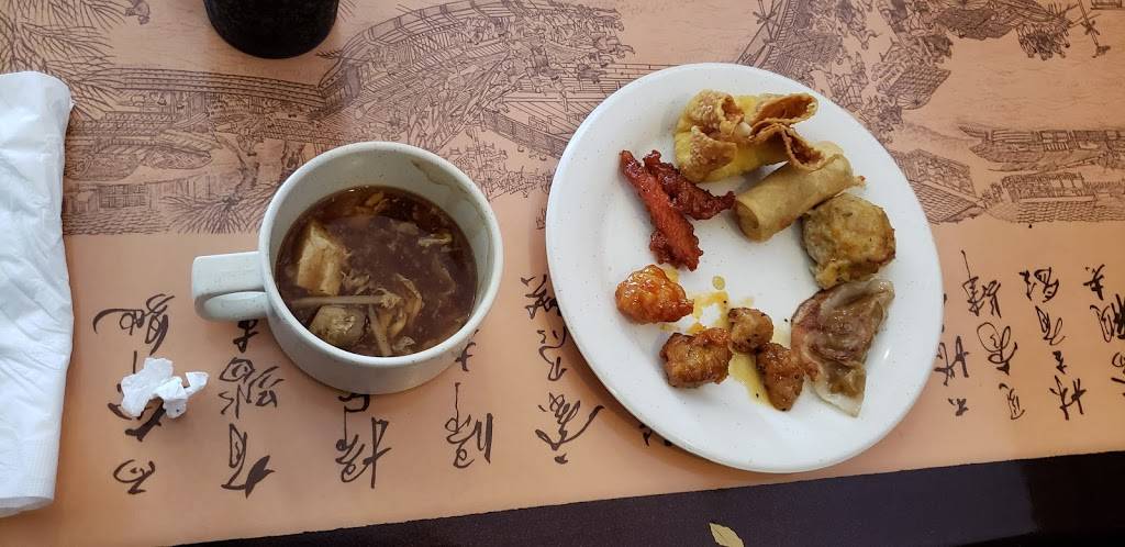 China House Buffet | meal takeaway | 1325 Bass Pro Drive, St Charles, MO 63301, USA | 6367248388 OR +1 636-724-8388