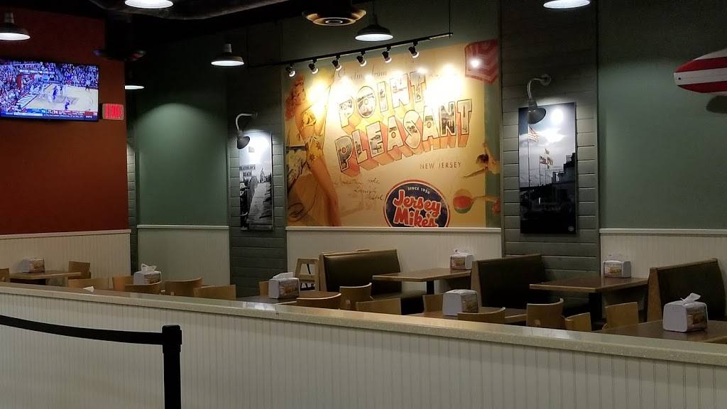 Jersey Mikes Subs | meal takeaway | 2756, 1755 E Lugonia Ave, Redlands, CA 92374, USA | 9097943957 OR +1 909-794-3957