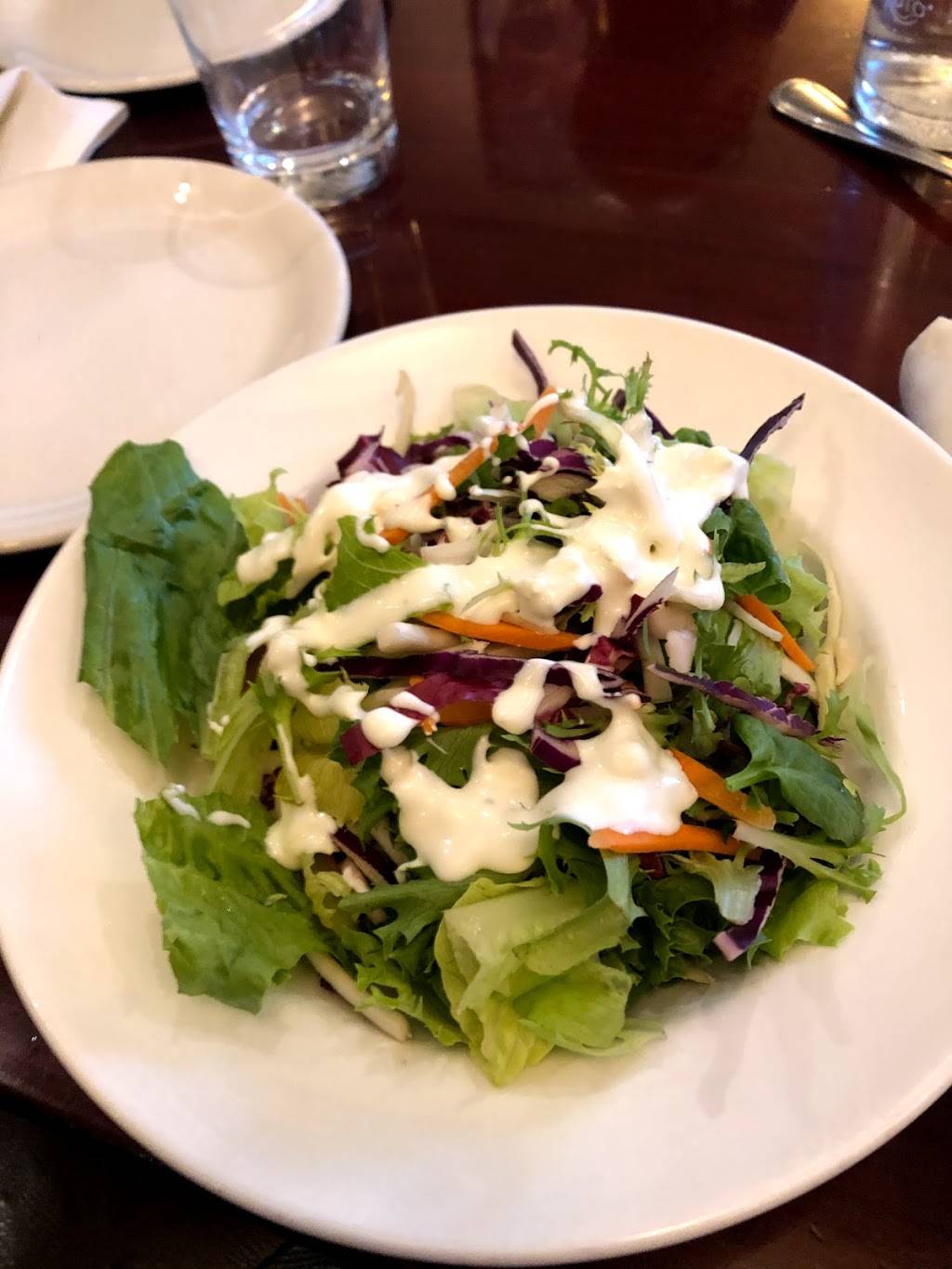 Madisons Restaurant & Bar | restaurant | 11590 Boulevard de Salaberry, Dollard-des-Ormeaux, QC H9B 2R8, Canada | 5144219292 OR +1 514-421-9292