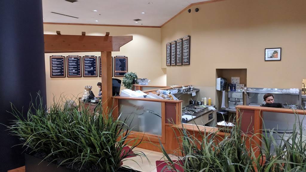 Sababa ​Middle Eastern Fusion Restaurant and Bar | restaurant | 391 E State St, Milwaukee, WI 53202, USA | 4142249507 OR +1 414-224-9507