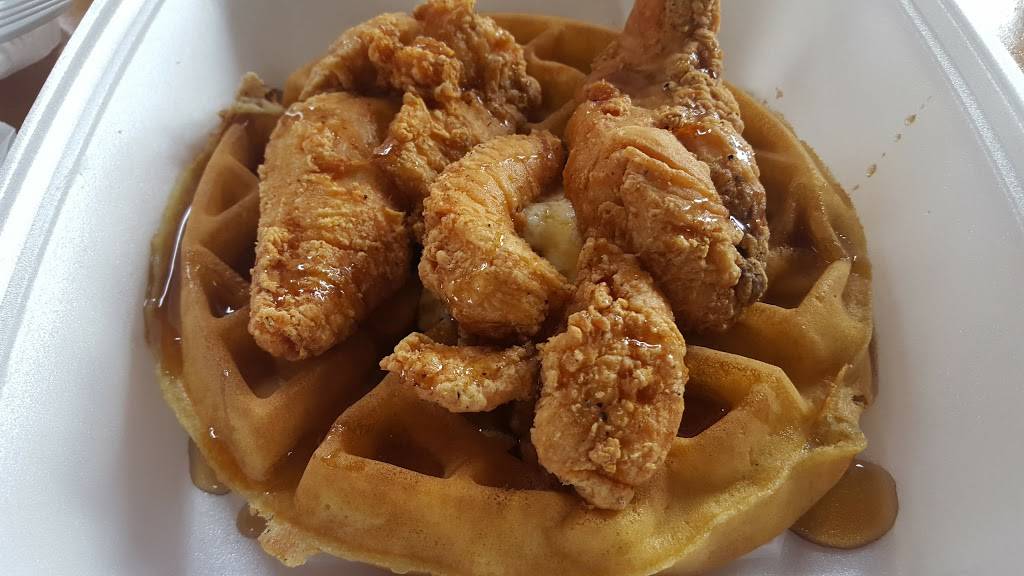 The Hen House | restaurant | 1033 Massachusetts Ave, Boston, MA 02118, USA | 6174429464 OR +1 617-442-9464