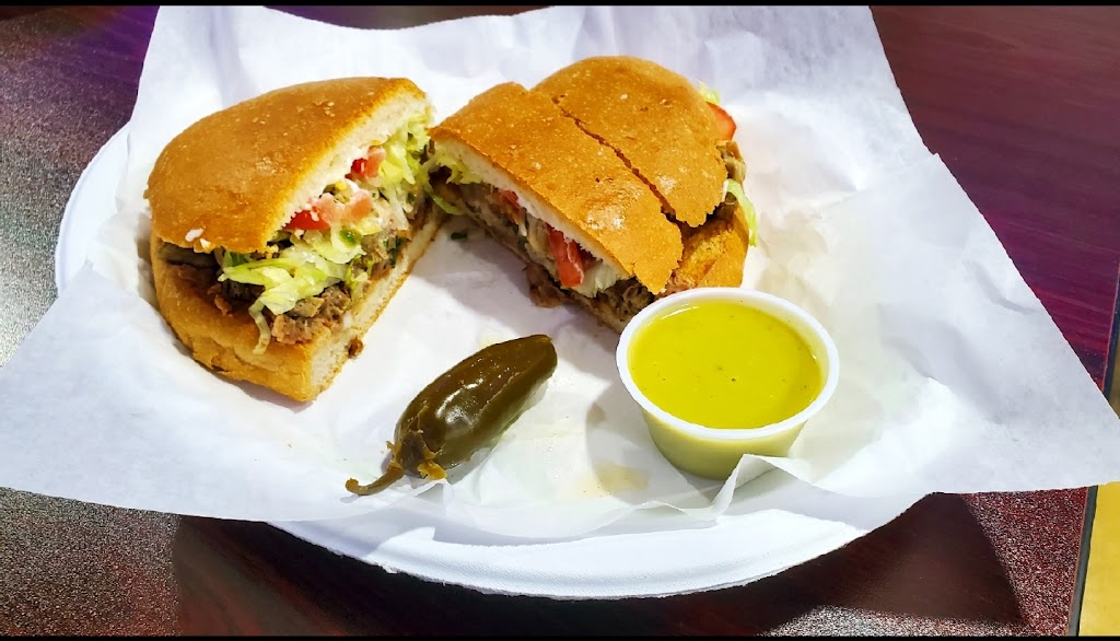 Monte Olivo | restaurant | 808 S Mt Olive St, Siloam Springs, AR 72761, USA | 4793731370 OR +1 479-373-1370