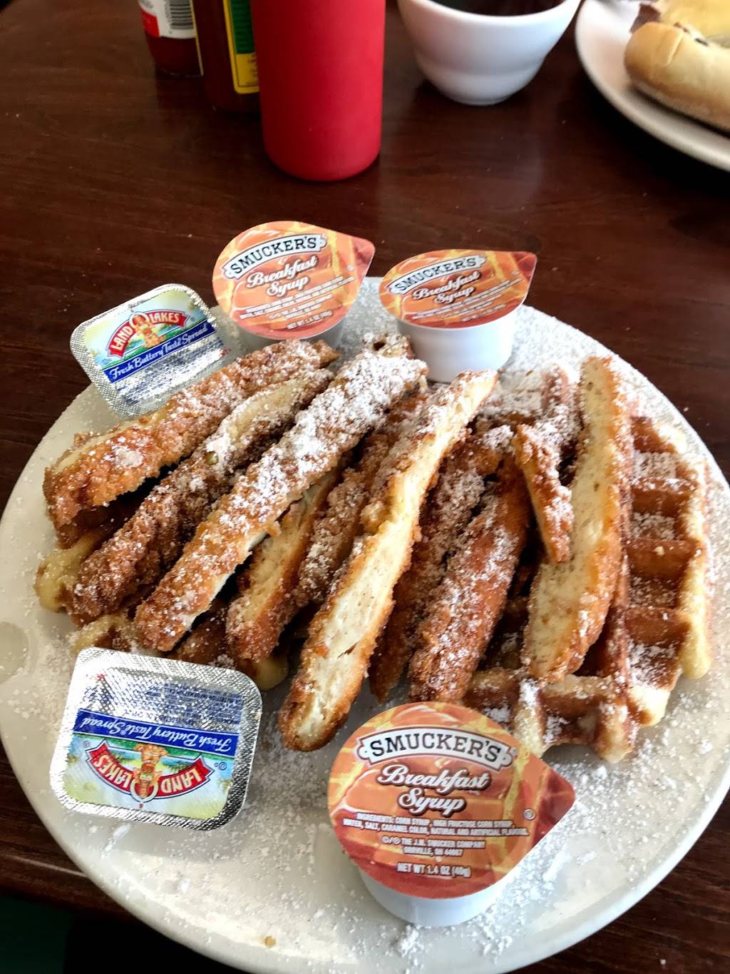 Bear E Patch Cafe West | restaurant | 1980-A, Ashley River Rd, Charleston, SC 29407, USA | 8437666490 OR +1 843-766-6490