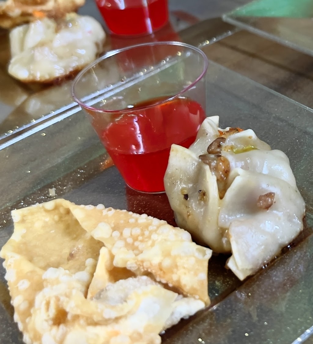 Locura 305 - Peruvian Cuisine | restaurant | 7122 Collins Ave, Miami Beach, FL 33141, USA | 7867957682 OR +1 786-795-7682