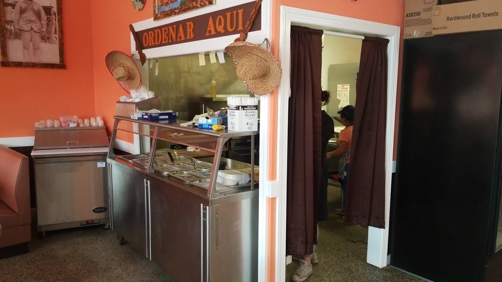 Taquería Solis | restaurant | 10 Quacco Rd B, Savannah, GA 31419, USA | 9129209848 OR +1 912-920-9848