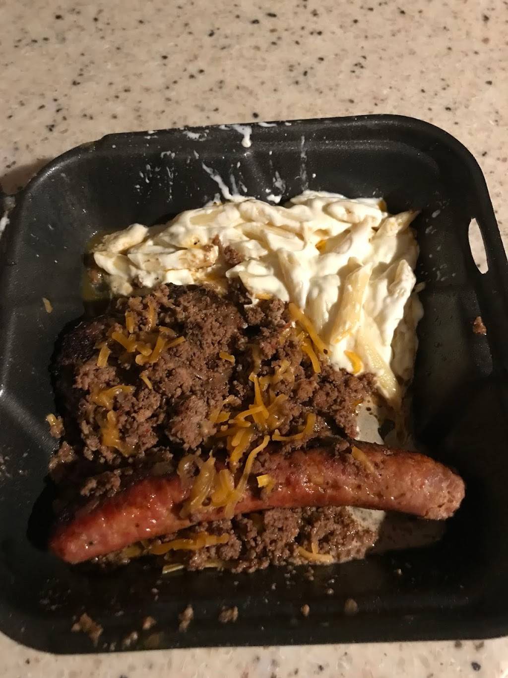 Remingtons Restaurant | restaurant | 425 Merchants Rd, Rochester, NY 14609, USA | 5854824434 OR +1 585-482-4434