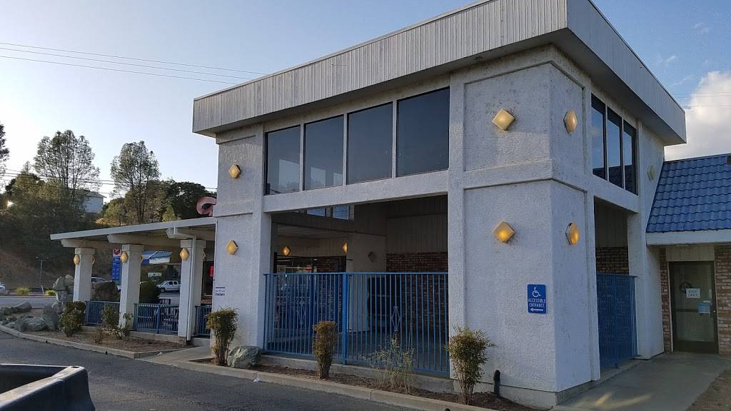 Fosters Freeze | restaurant | 9860 State Rte 53, Lower Lake, CA 95457, USA | 7079950685 OR +1 707-995-0685