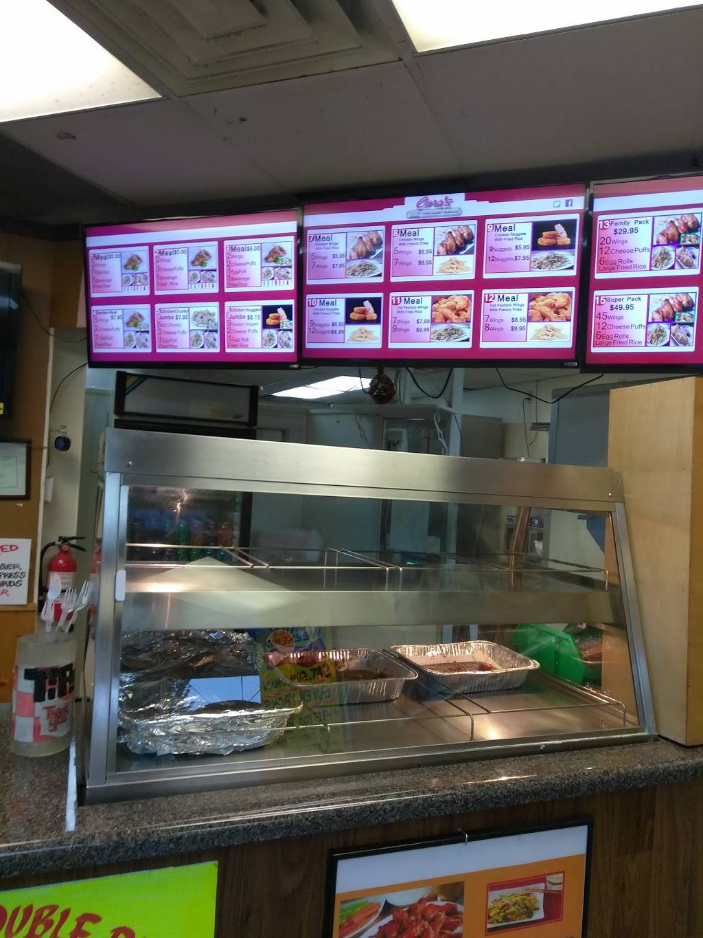 Coras Best Chicken Wings | restaurant | 1143 Payne Ave, St Paul, MN 55130, USA | 6126430020 OR +1 612-643-0020